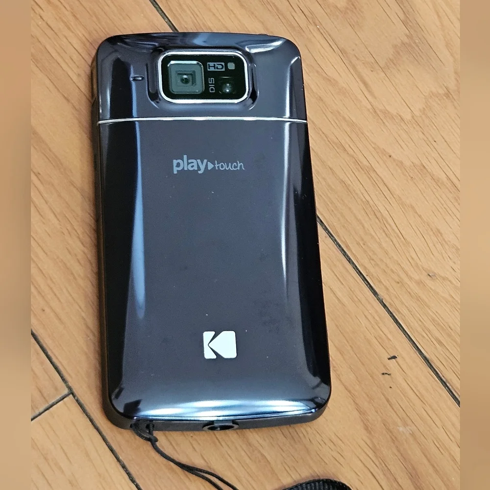 Kodak PLAYTOUCH High Definition Camcorder 1080p HD Video Camera